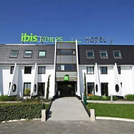 Ibis Styles Labege Hotel